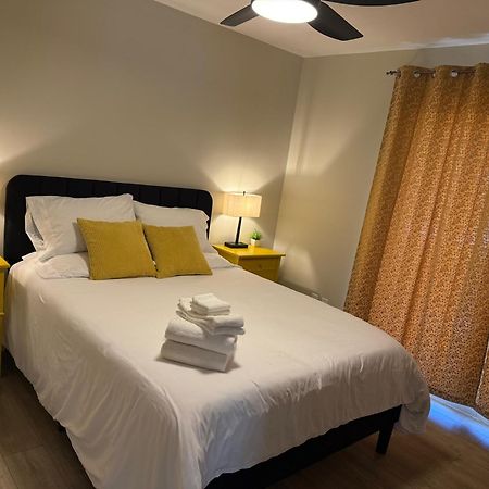 Fantastic Retreat 5Min From Village With Media Room, Ac And Sauna! 斯托 外观 照片