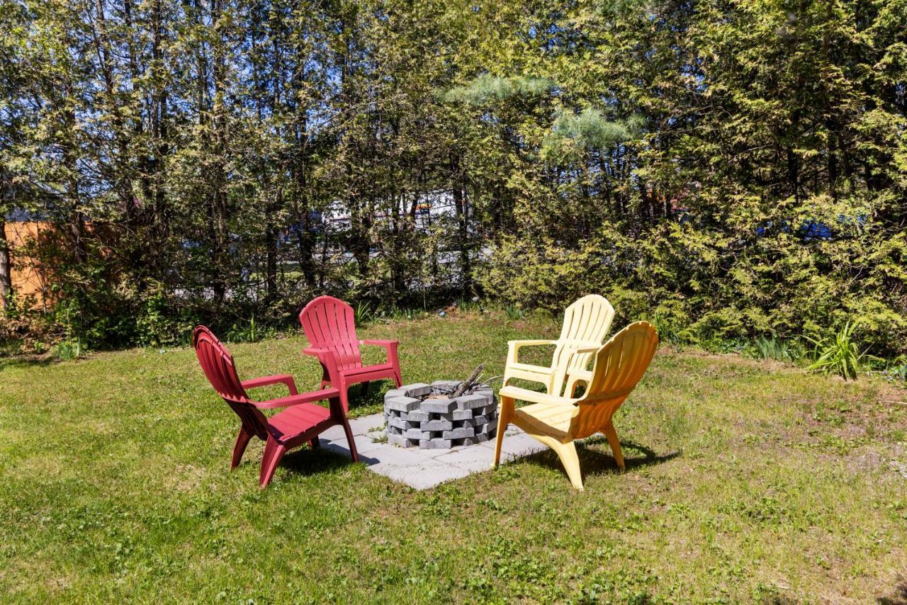 Fantastic Retreat 5Min From Village With Media Room, Ac And Sauna! 斯托 外观 照片